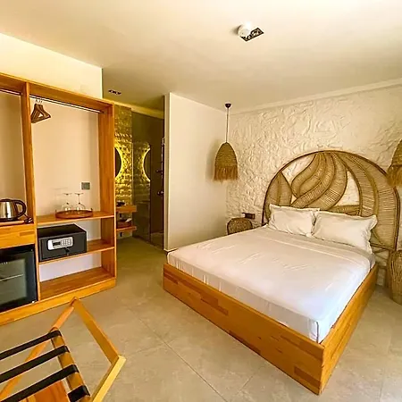 Max Mirage Selimiye Hotel 3*