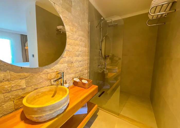 Max Mirage Selimiye 3*